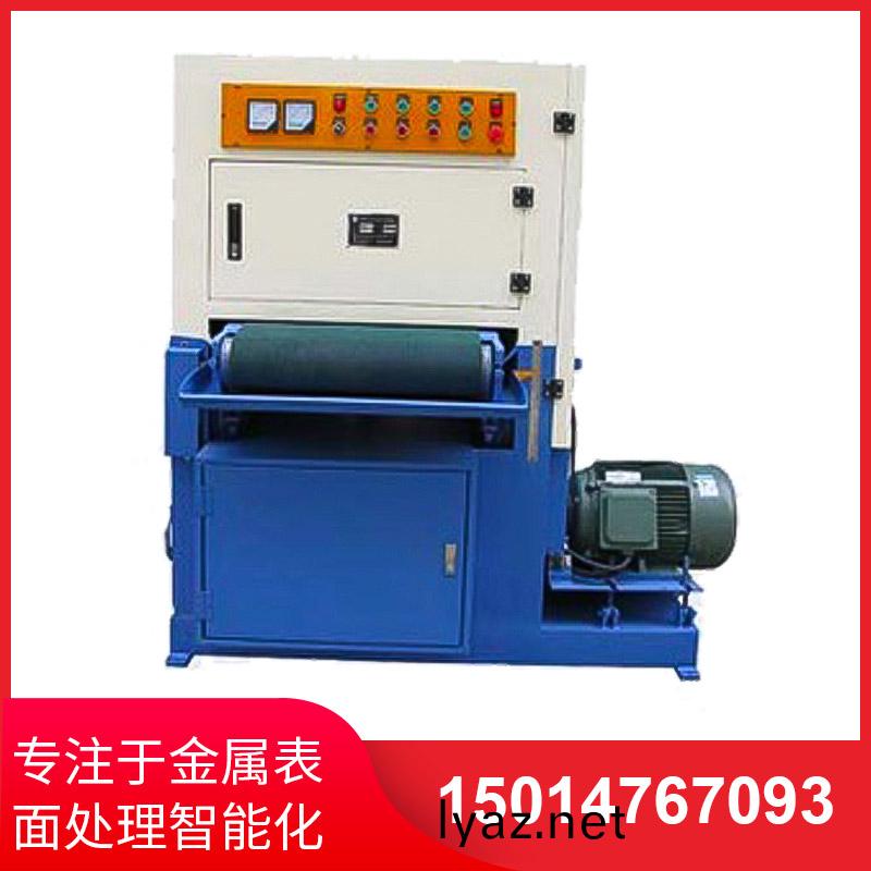 600寬(kuan)闆(ban)材(cai)拉絲(si)機
